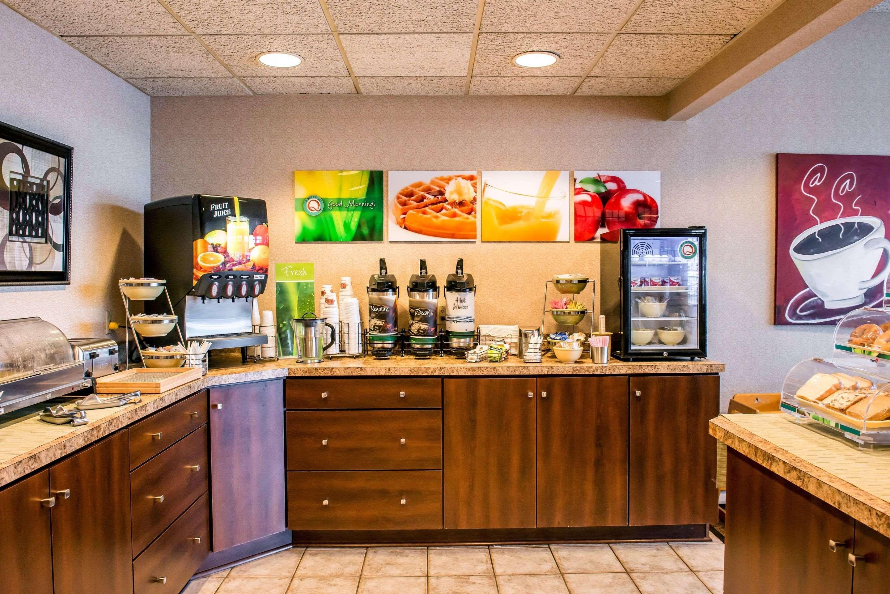 Quality Inn Pittsburgh Airport Oakdale Eksteriør bilde
