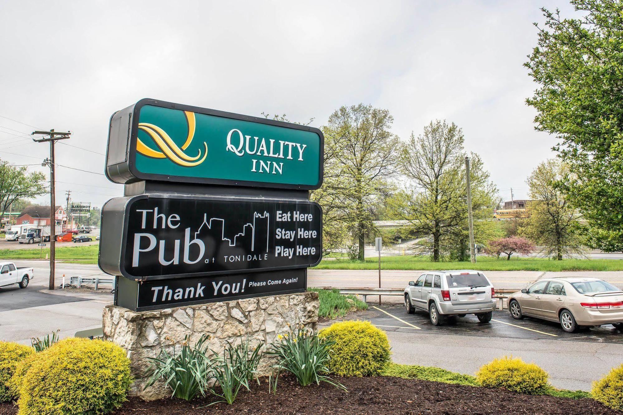 Quality Inn Pittsburgh Airport Oakdale Eksteriør bilde
